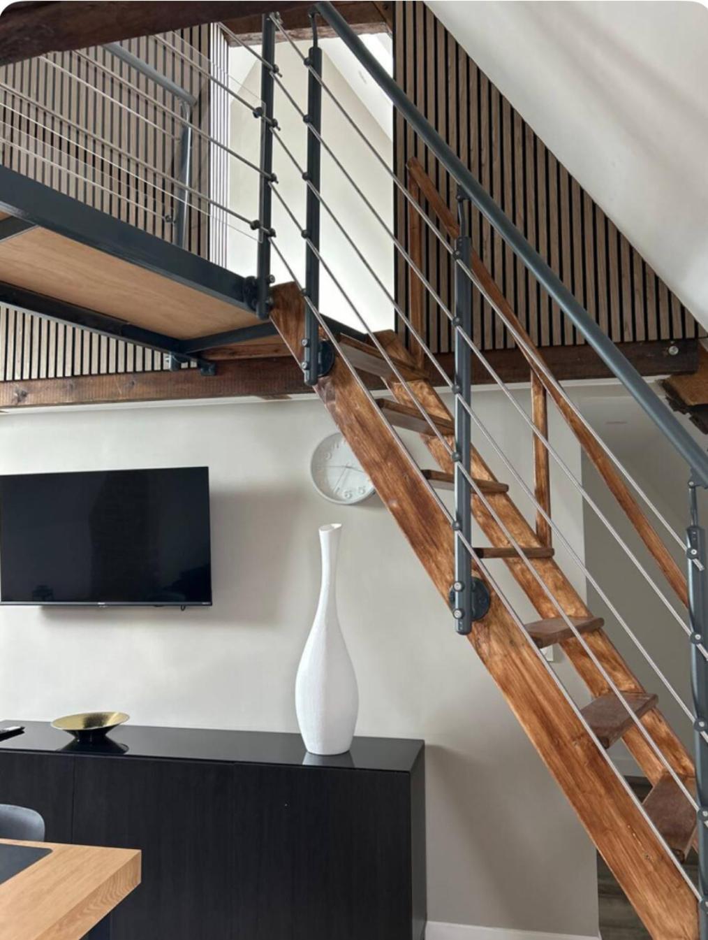 Appartement En Duplex Trevieres 3 Eme Etage Buitenkant foto
